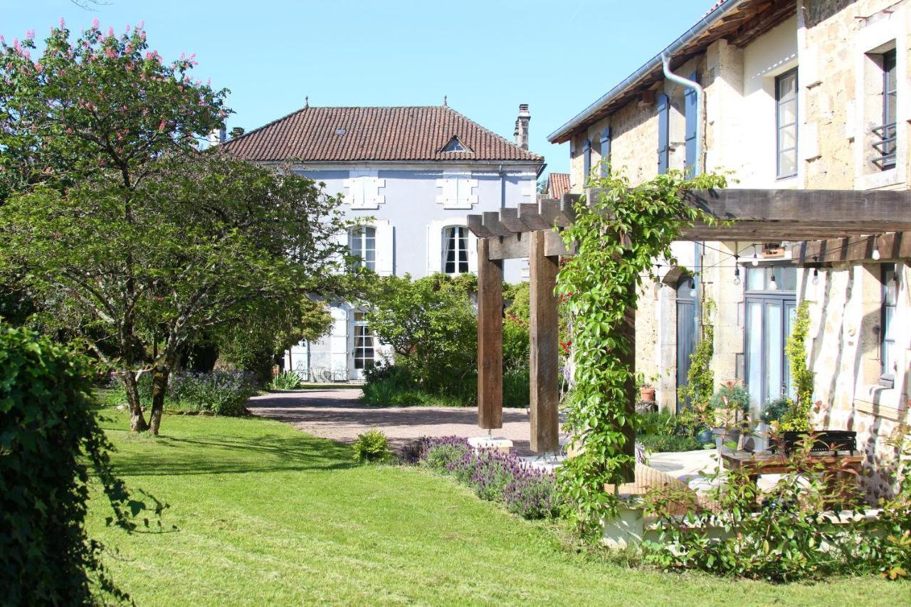 La Chataigne Villa Piégut-Pluviers Dış mekan fotoğraf